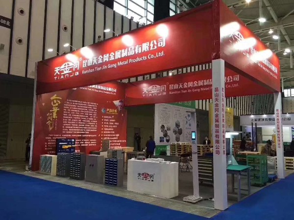 天金岡伙伴們為制定展會第三站方案通宵加班，怎么這么敬業？