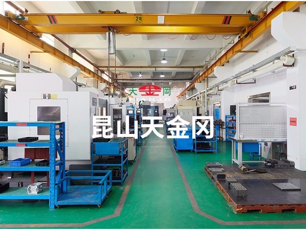 當車間工具柜遇到模具廠，會擦出怎樣的火花？