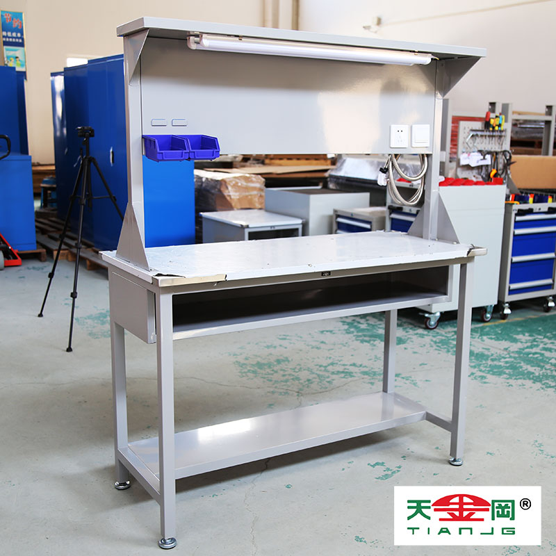 帶燈架的不銹鋼工作桌有什么作用？