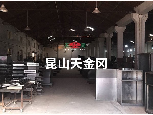 有實(shí)力，昆山這個(gè)生產(chǎn)廠家專注工位柜定制18年！